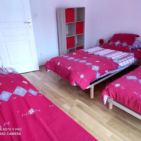 Maison D'une Avec Terrasse Amenagee Et Wifi A