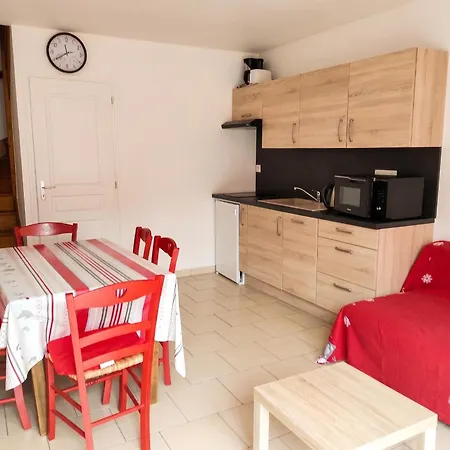 Maison Accueillante A Avec Terrasse Et Parking Inclus Ferienhaus *